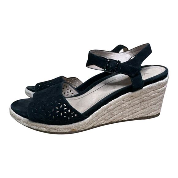 Vionic Black Suede Slingback Open Toe Laser Cut Wedge Heels Sandals Size 8.5 - Picture 1 of 9